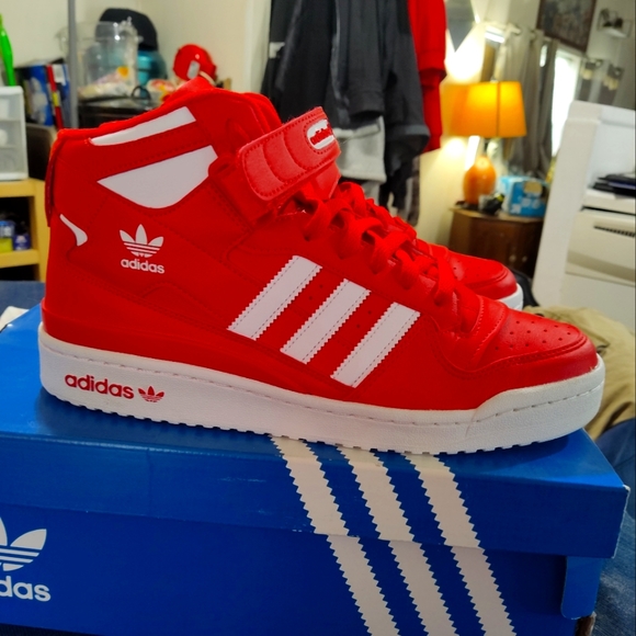 ADIDAS FORUM - Picture 1 of 8